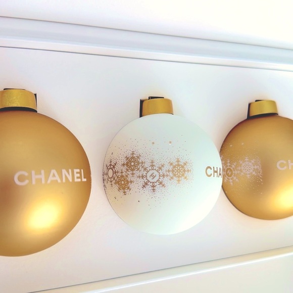 CHANEL Baubles set of 3 Harrods 175 Anniversary Limited Worldwide exclusive new - Picture 1 of 12